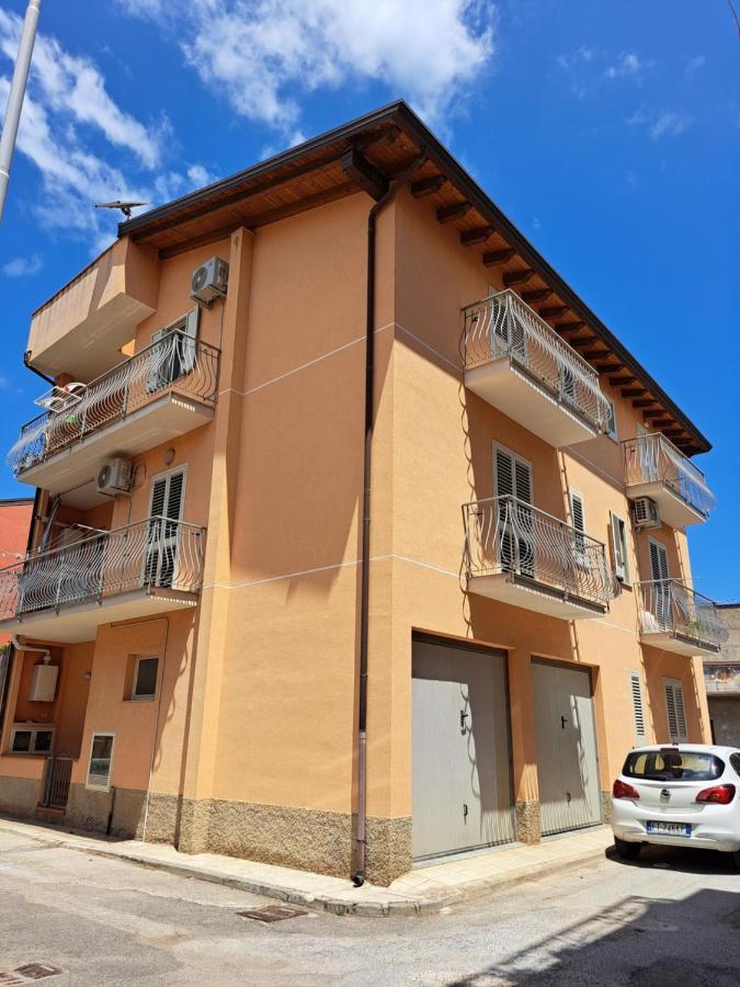 Apartamento La Casa Vacanza Falcone Exterior foto